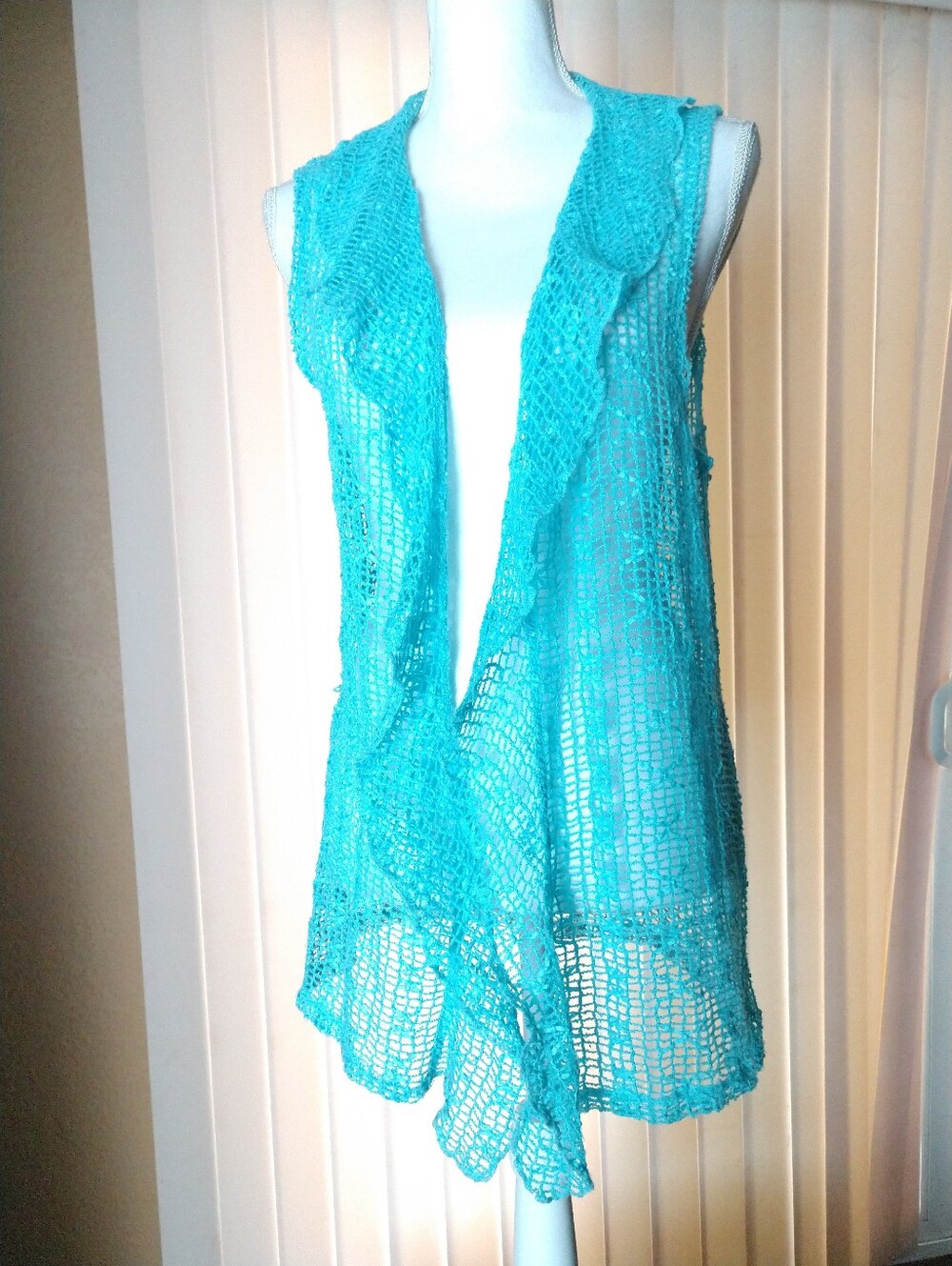 Open Weave Netting Beach Summer Vest Sleeveless Coverup Coastal Cruise Medium